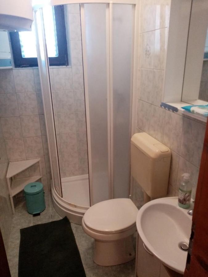 Apartman Loreta Pula Exteriér fotografie